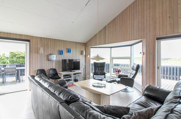 Vakantiehuis "Seniha" - 400m from the sea