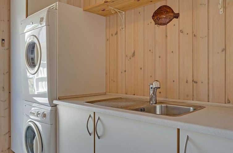 Vakantiehuis "Hedy" - 150m from the sea