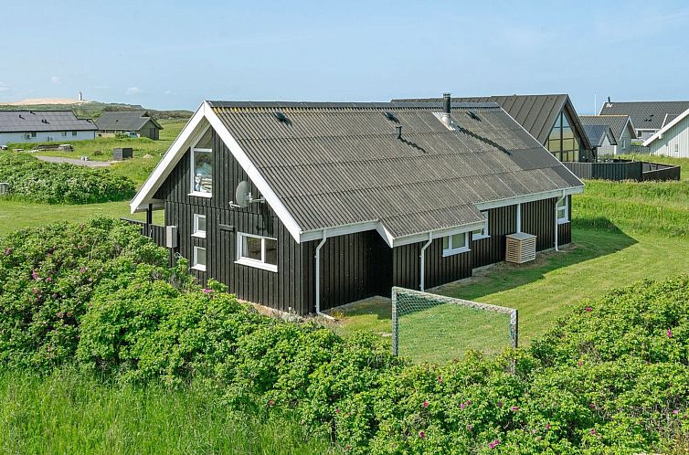 Vakantiehuis "Ananda" - 245m from the sea