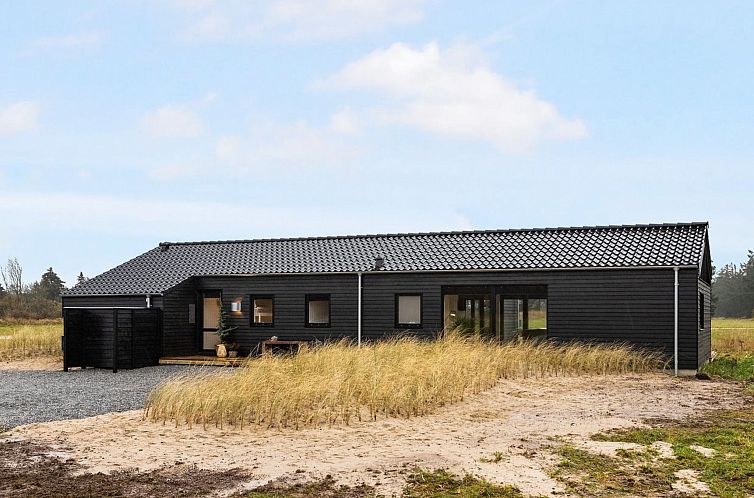 Vakantiehuis "Preben" - 500m from the sea