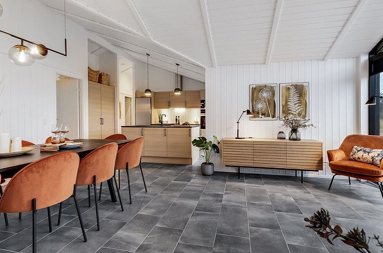 Vakantiehuis "Preben" - 500m from the sea