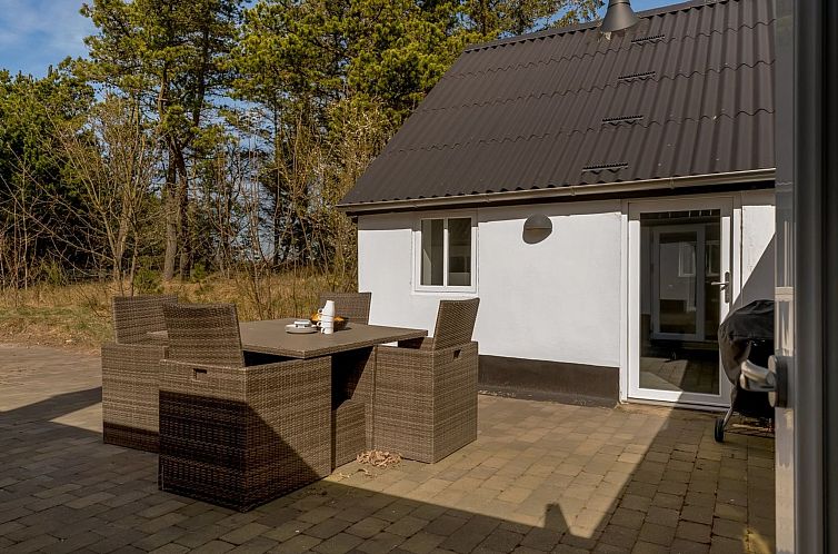 Vakantiehuis "Elisa" - 1.2km from the sea