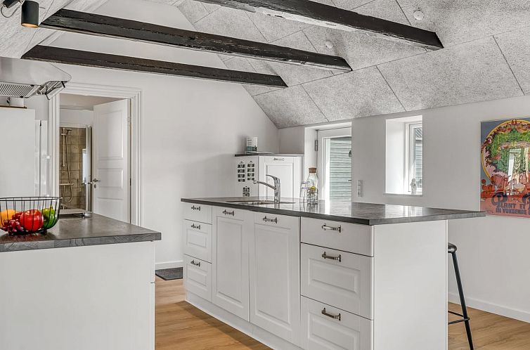Vakantiehuis "Elisa" - 1.2km from the sea