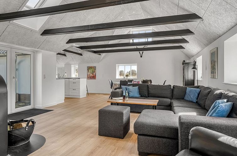 Vakantiehuis "Elisa" - 1.2km from the sea