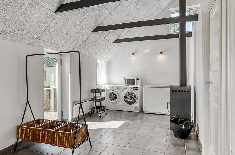 Vakantiehuis "Elisa" - 1.2km from the sea