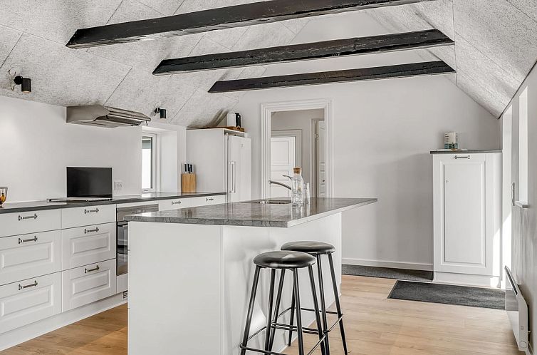 Vakantiehuis "Elisa" - 1.2km from the sea