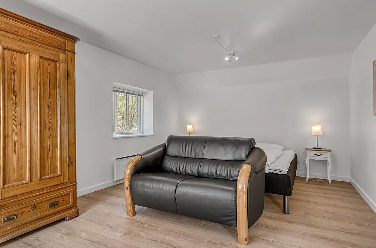 Vakantiehuis "Elisa" - 1.2km from the sea