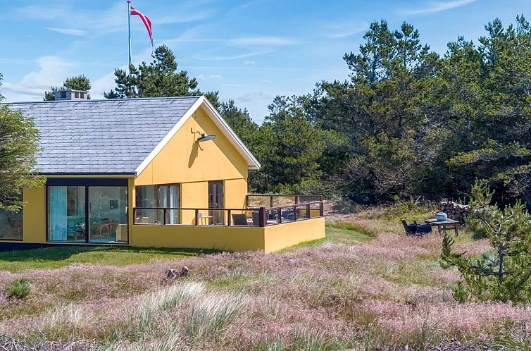 Vakantiehuis "Ola" - 900m from the sea