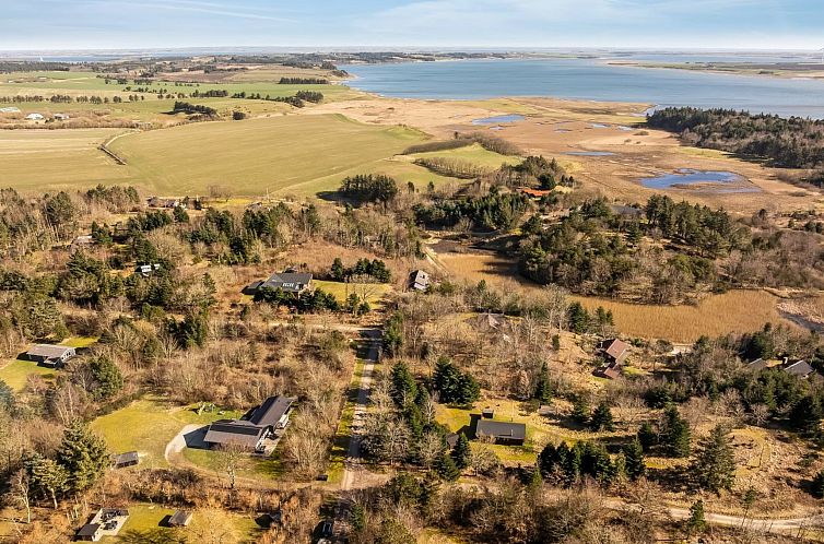 Vakantiehuis "Karmen" - 250m to the fjord