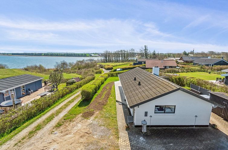 Verblijf 0140807 - Vakantiewoning Noord-Jutland - Vakantiehuis "Peetu" - 200m to the fjord