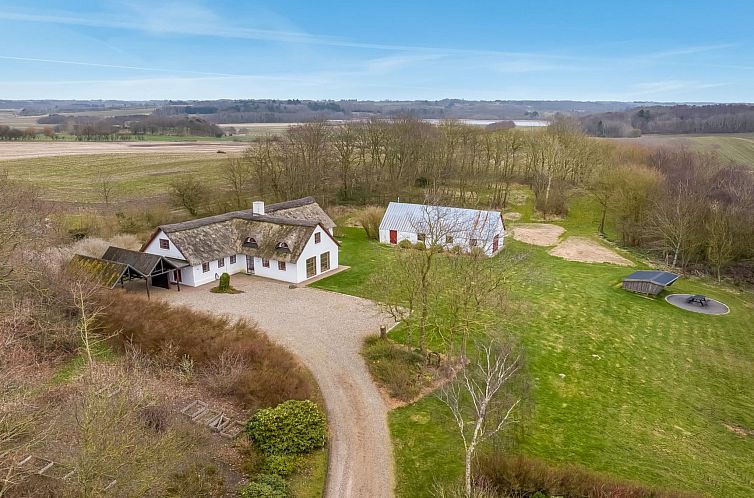 Vakantiehuis "Åsta" - 400m to the fjord