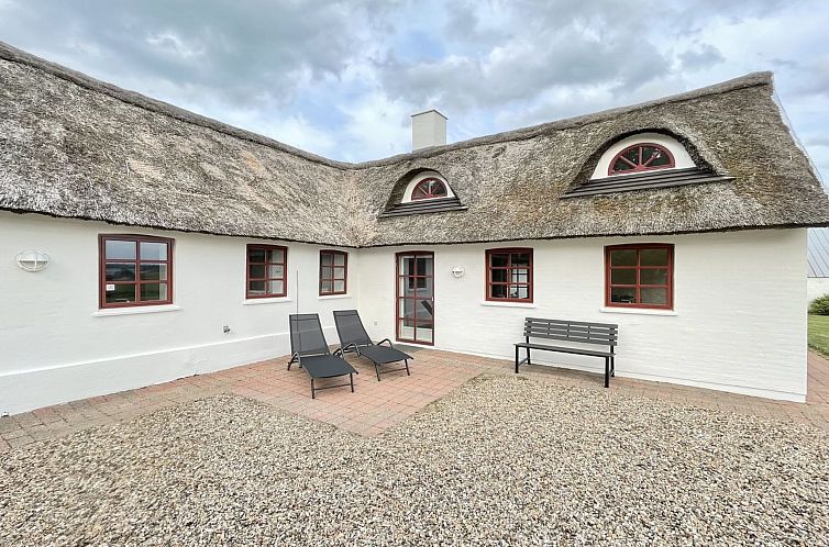 Vakantiehuis "Åsta" - 400m to the fjord