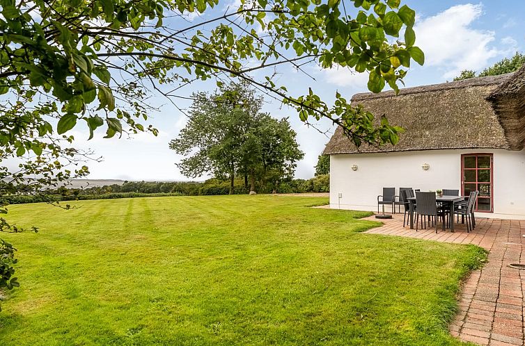 Vakantiehuis "Åsta" - 400m to the fjord