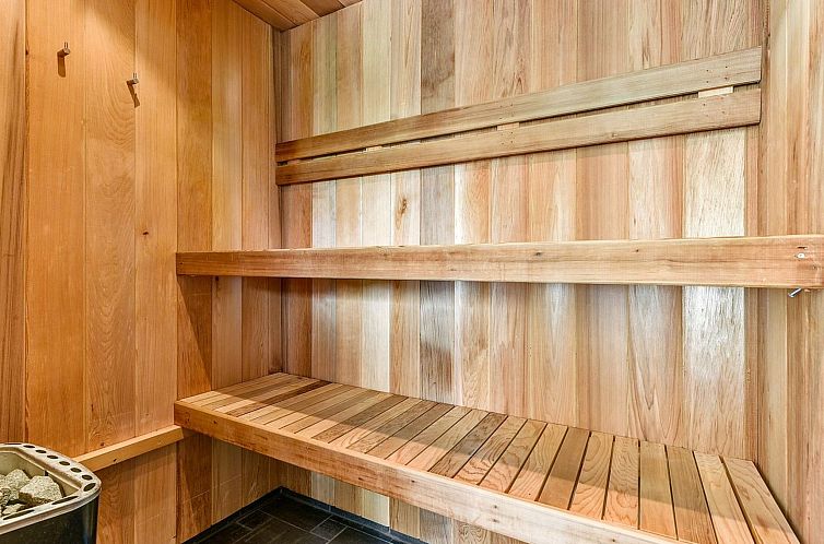 Vakantiehuis "Sylvelin" - 400m to the fjord