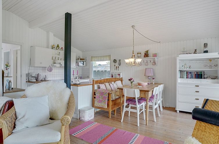 Vakantiehuis "Suoma" - 400m to the fjord