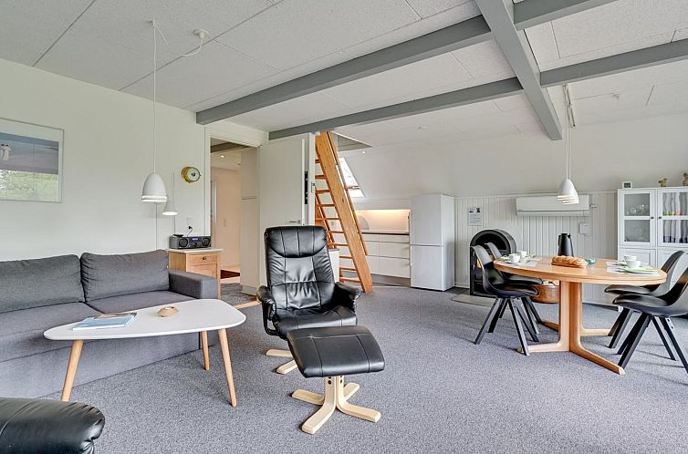 Vakantiehuis "Femija" - 500m to the fjord