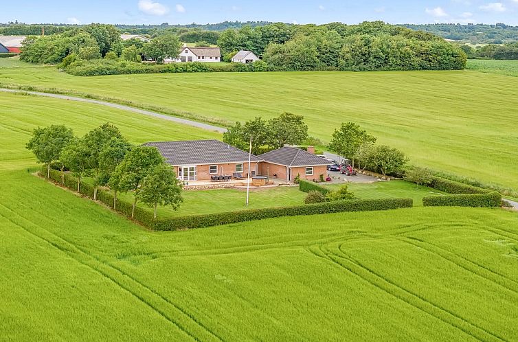 Vakantiehuis "Erja" - 300m to the fjord