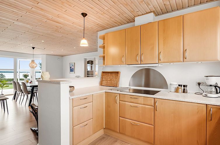 Vakantiehuis "Erja" - 300m to the fjord