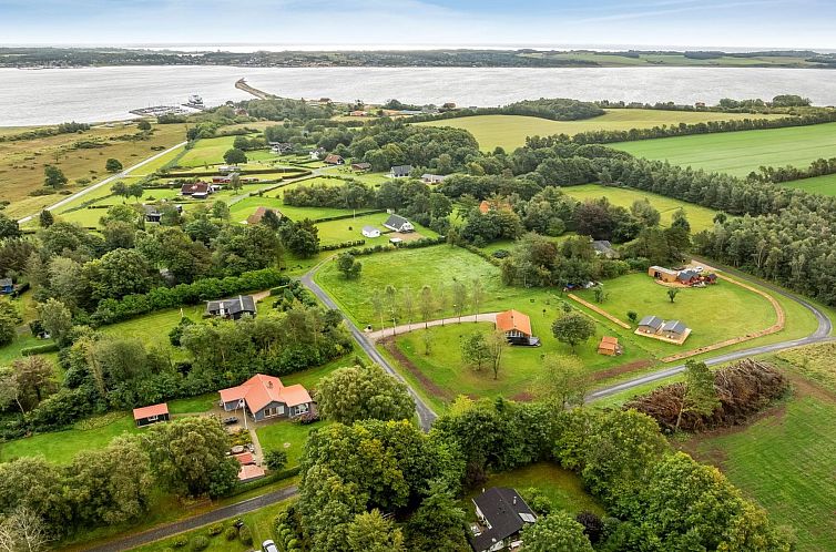 Vakantiehuis "Velika" - 300m to the fjord