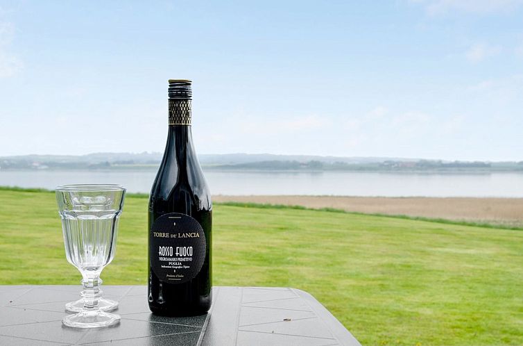 Vakantiehuis "Henrieke" - 250m to the fjord