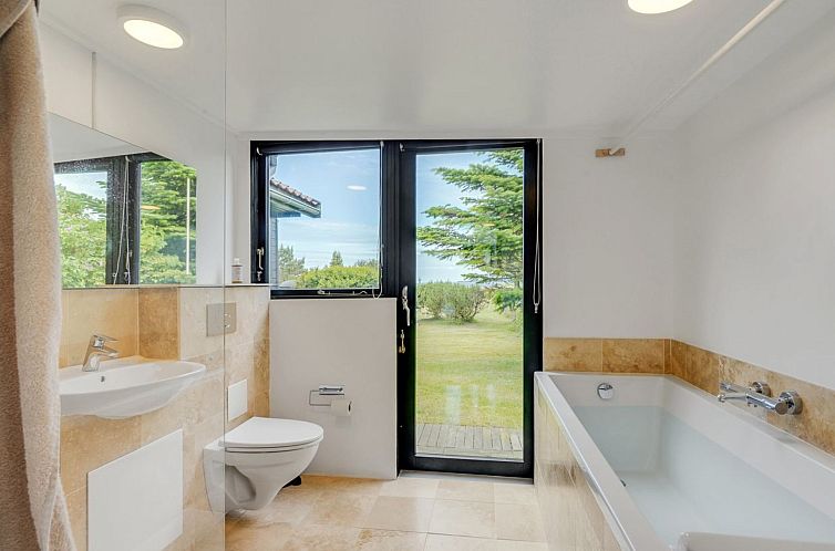 Vakantiehuis "Lok" - 90m to the fjord