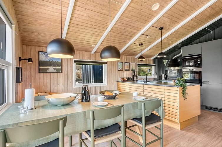 Vakantiehuis "Ofrath" - 350m to the fjord