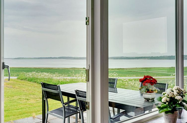 Vakantiehuis "Ephra" - 250m to the fjord