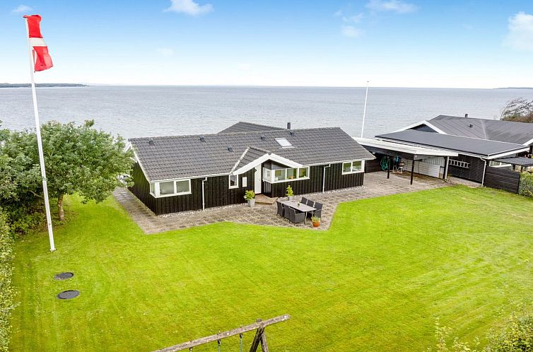 Vakantiehuis "Næwe" - 10m to the fjord