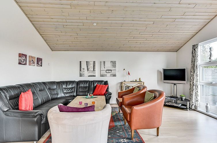 Vakantiehuis "Sylvelin" - 400m to the fjord