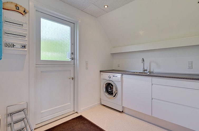 Vakantiehuis "Femija" - 500m to the fjord