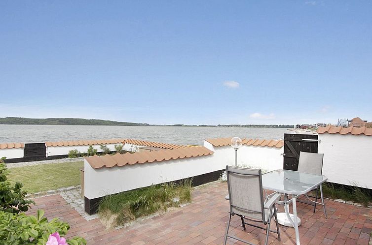 Vakantiehuis "Pauliina" - 10m to the fjord