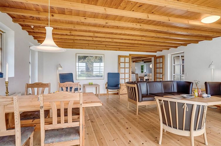 Vakantiehuis "Åsta" - 400m to the fjord