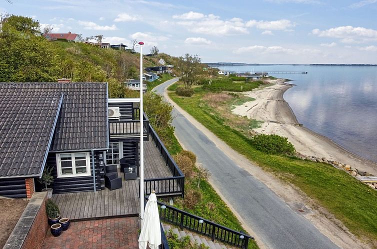 Vakantiehuis "Sander" - 10m to the fjord