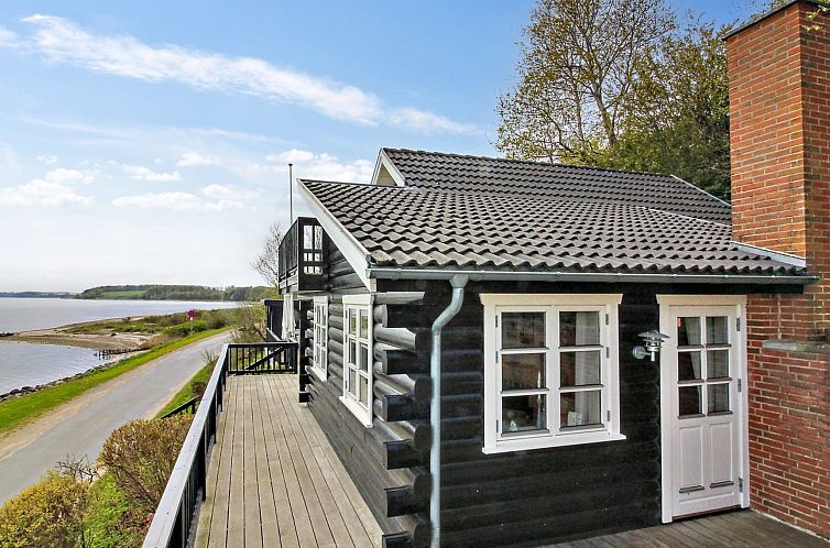 Vakantiehuis "Sander" - 10m to the fjord