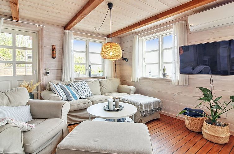 Vakantiehuis "Sander" - 10m to the fjord