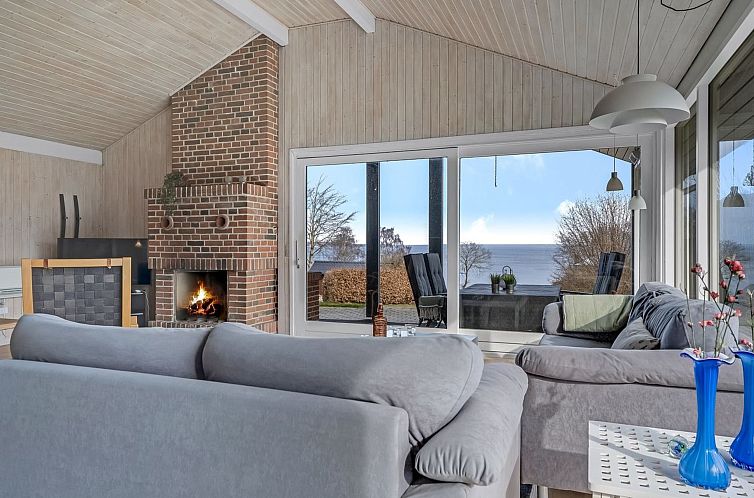 Vakantiehuis "Tosti" - 180m to the fjord