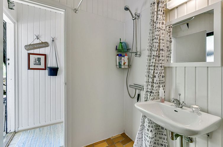 Vakantiehuis "Alika" - 200m to the fjord