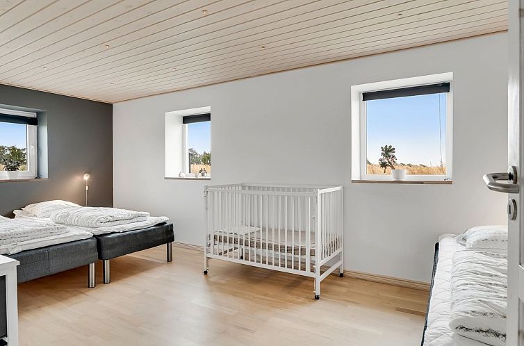 Vakantiehuis "Folkar" - 3km to the fjord