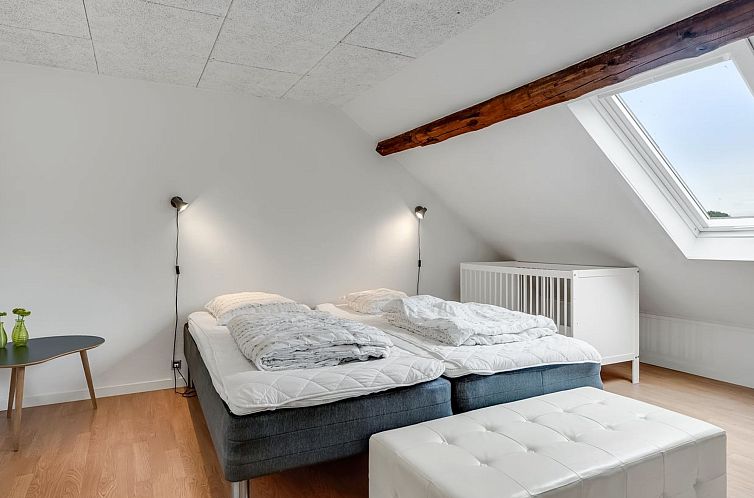 Vakantiehuis "Folkar" - 3km to the fjord