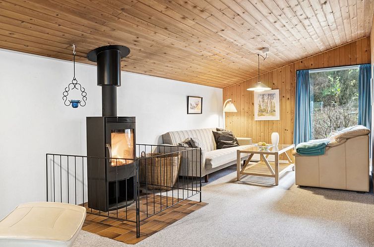 Vakantiehuis "Suri" - 200m to the fjord