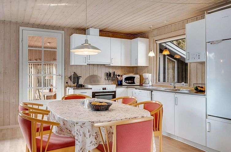 Vakantiehuis "Iris" - 200m to the fjord