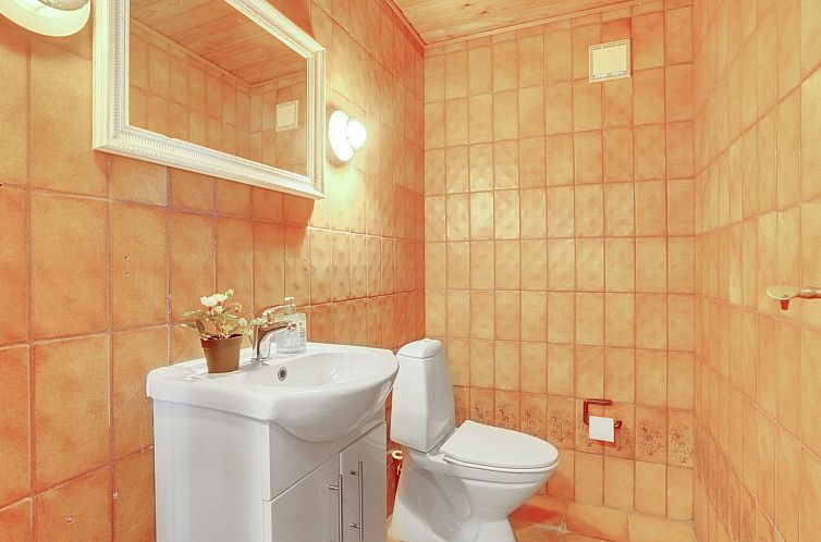 Vakantiehuis "Rahild" - 2km to the fjord