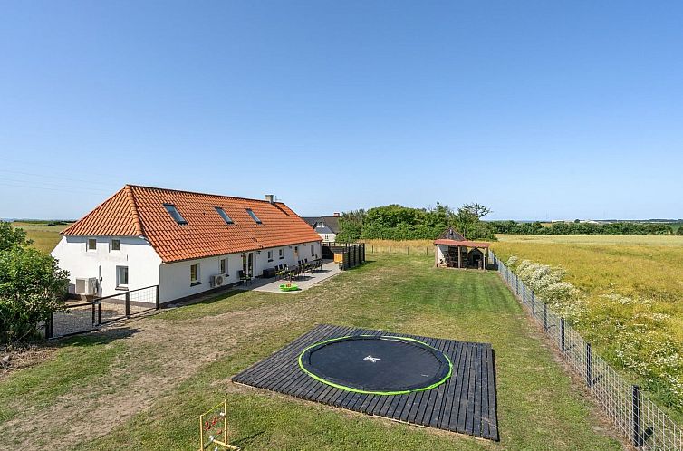 Vakantiehuis "Ailke" - 2km to the fjord