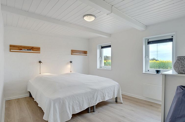 Vakantiehuis "Ailke" - 2km to the fjord