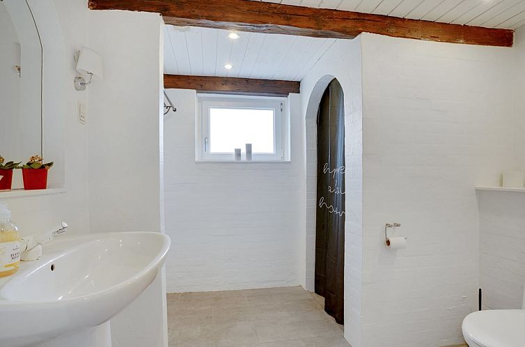 Vakantiehuis "Ailke" - 2km to the fjord