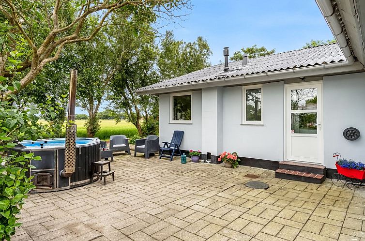 Vakantiehuis "Elara" - 300m from the sea