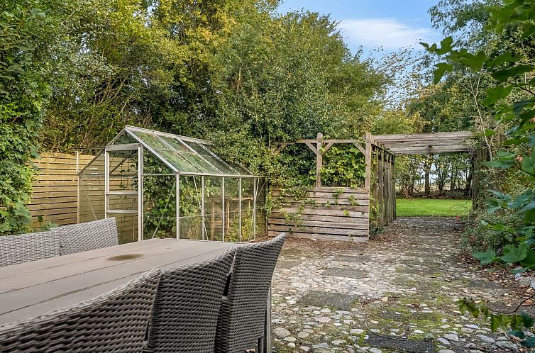 Vakantiehuis "Nette" - 2km to the fjord