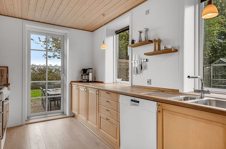 Vakantiehuis "Nette" - 2km to the fjord