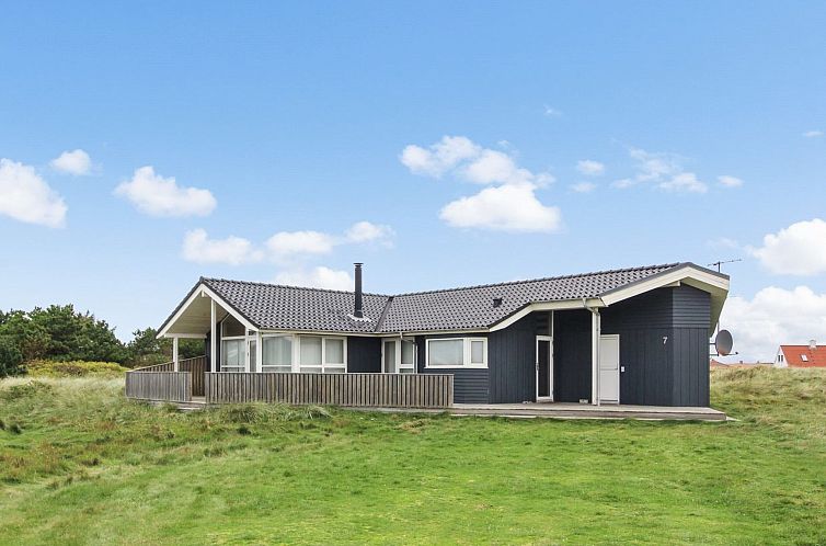 Guest house 0141106 - Holiday property North Jutland - Vakantiehuis "Ilkka" - 400m from the sea