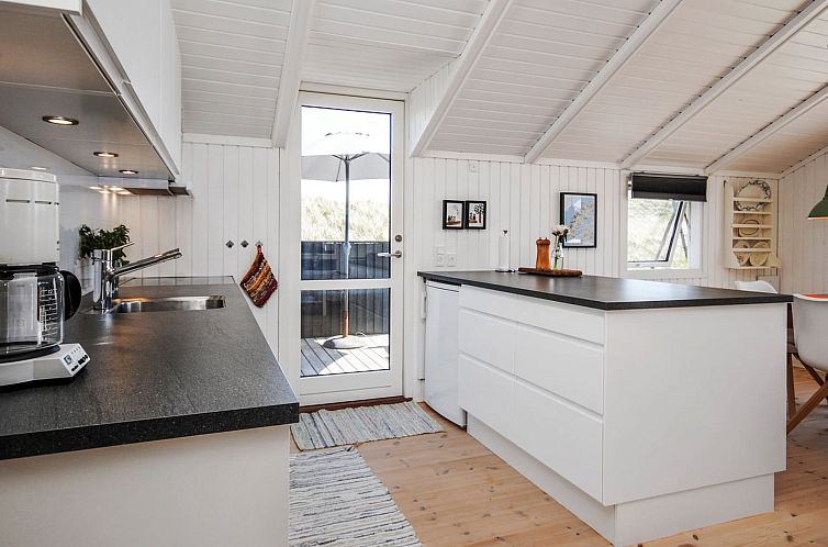 Vakantiehuis "Berenike" - 127m from the sea